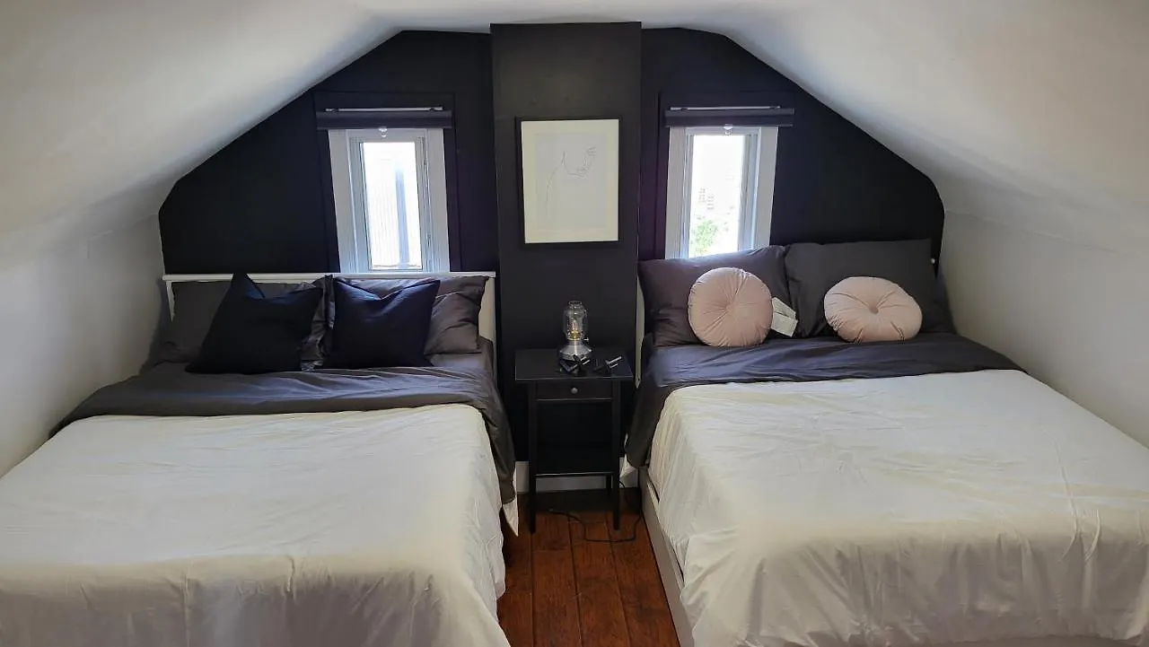 Jstlikehome - Old Ottawa Suite & Guesthouse